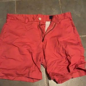 Vineyard vines shorts